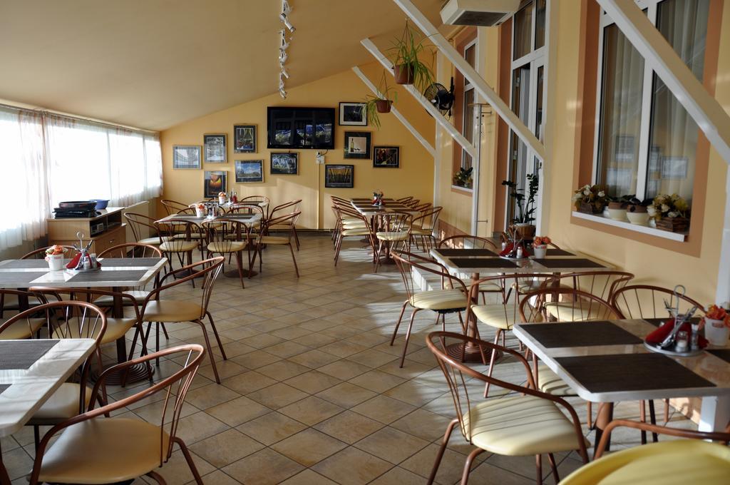 Tengerszem Panzio Bed and Breakfast Bánk Esterno foto