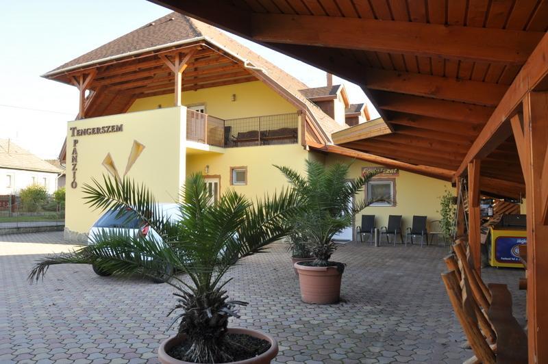 Tengerszem Panzio Bed and Breakfast Bánk Esterno foto